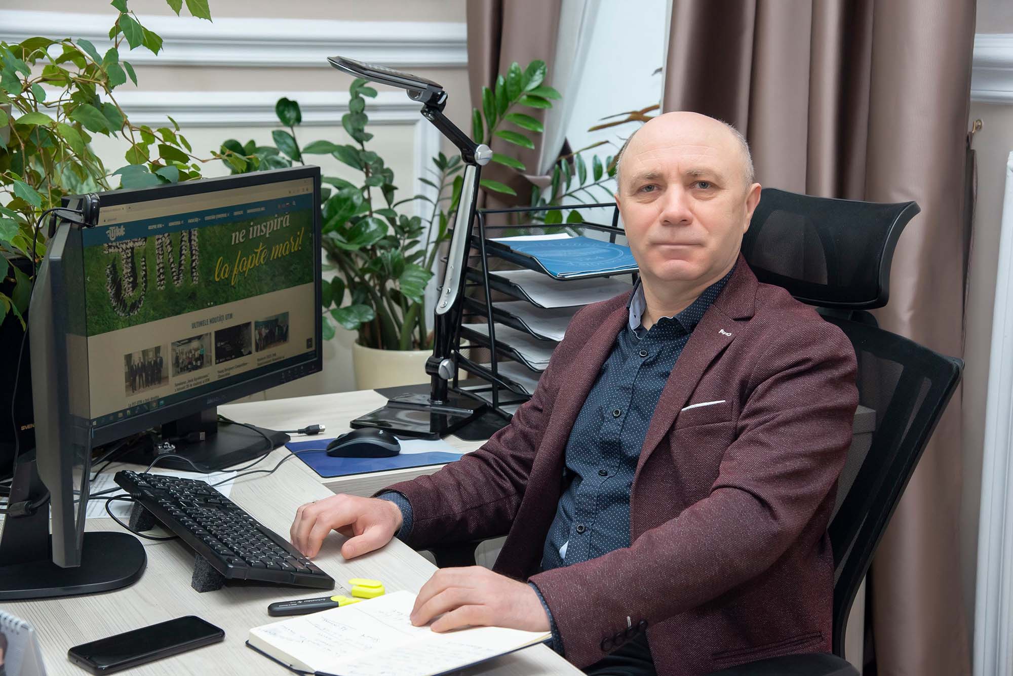 061 1 - Senate Bureau