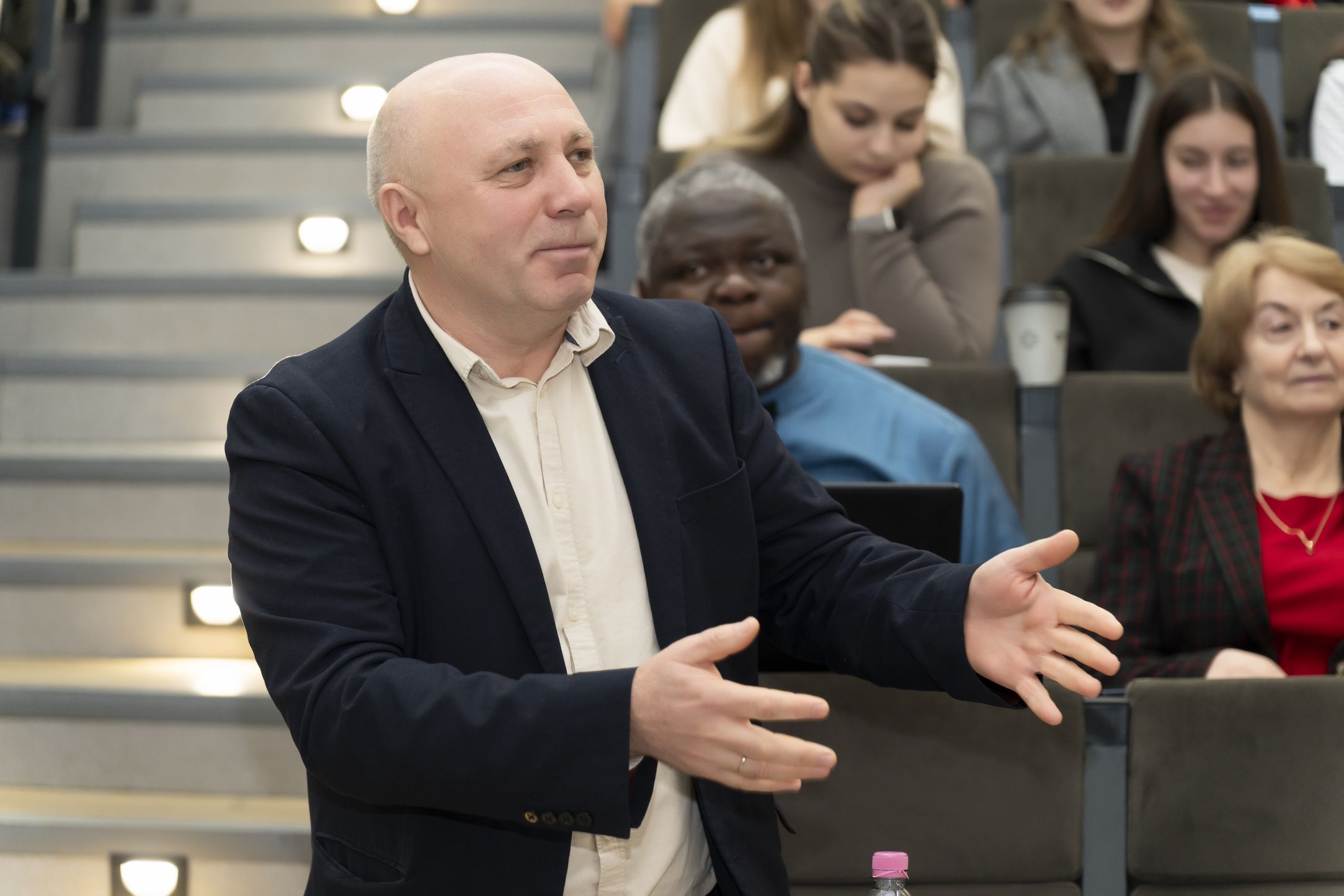 The 7th Edition of the International Conference “Competitiveness and Sustainable Development” 1 b - The 7th Edition of the International Conference “Competitiveness and Sustainable Development”