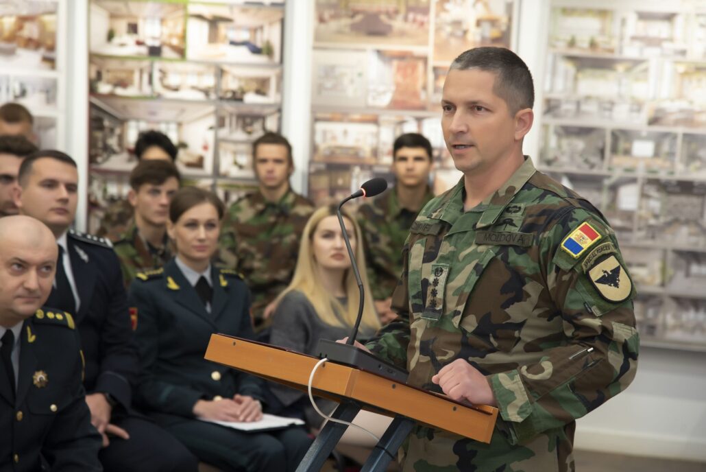 058 - Catedra Militară a UTM a marcat 20 de ani de la înființare