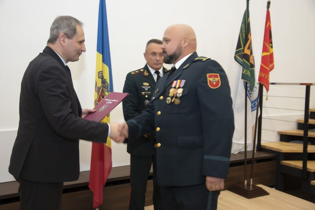 123 1 - Catedra Militară a UTM a marcat 20 de ani de la înființare