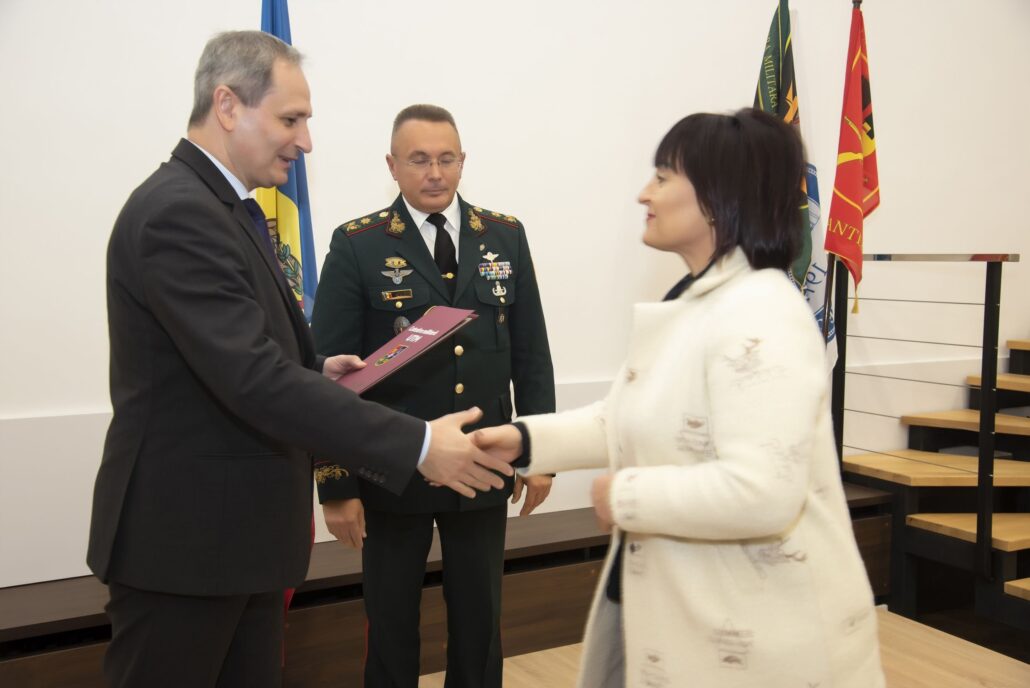 132 1 - Catedra Militară a UTM a marcat 20 de ani de la înființare