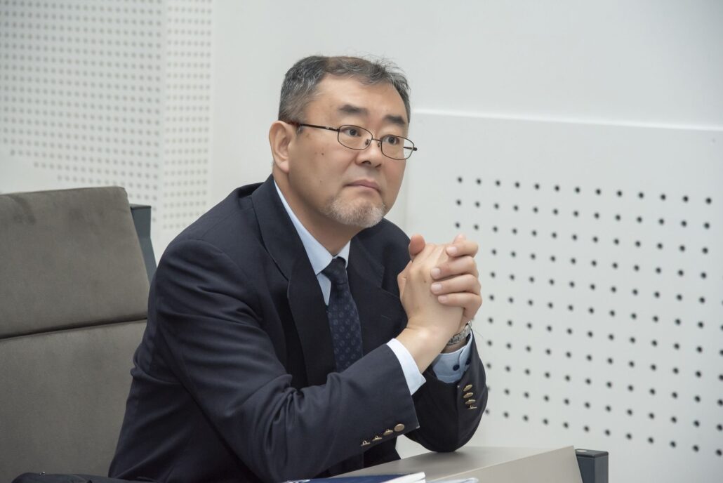 039 1 1 - Dezvoltare industrială și management japonez: prelegere ținută la UTM de către conf. univ., dr. Gaku Funabashi, Universitatea Internațională din Japonia