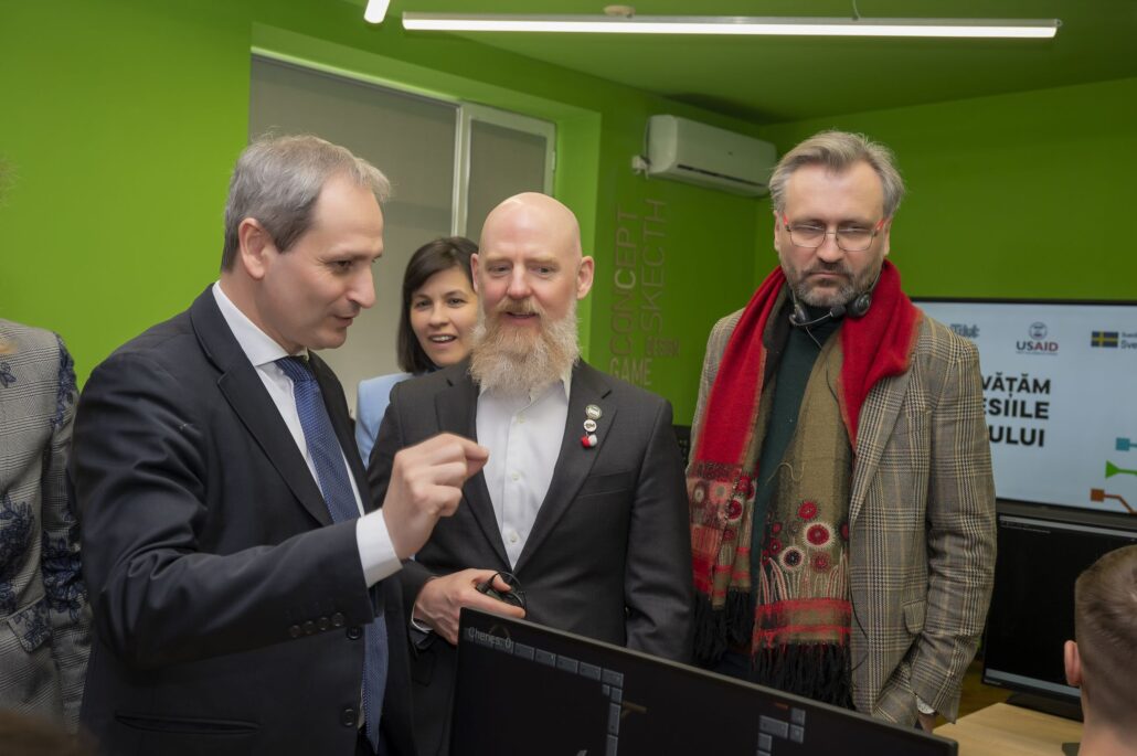 175 - Două noi laboratoare multimedia pentru studenții care învață Game Design la UTM