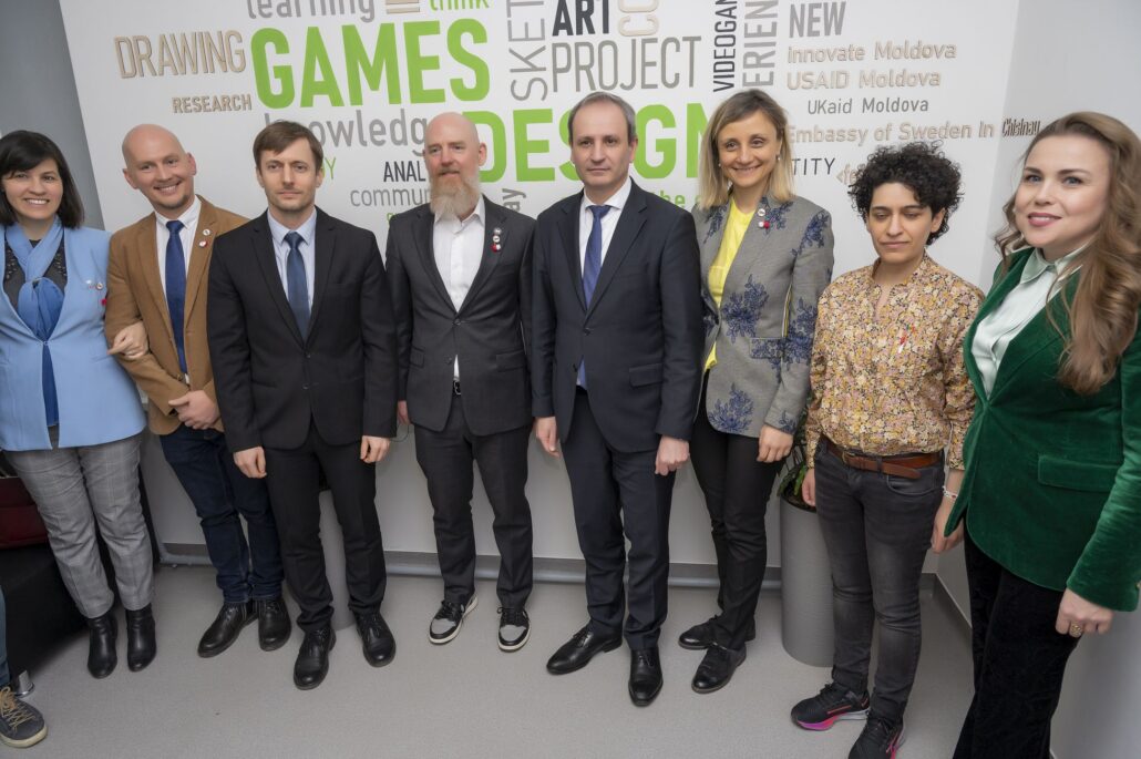 201 - Două noi laboratoare multimedia pentru studenții care învață Game Design la UTM