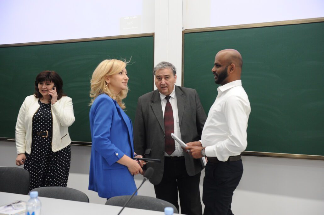 FD Conf 09 51 39 0485 lr - Facultatea de Design, UTM: Simpozionul Internațional „Creativitate, Tehnologie și Marketing”, ediția a V-a