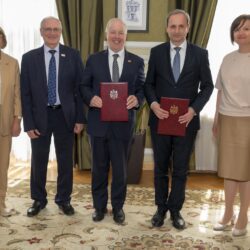 The official signing of the "Exchange Speaker Program: VSU-TUM with participation of other universities" program (May 2023-March 2027), financed by the US Embassy in the Republic of Moldova