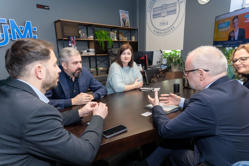 img 9107 - UTM – Host of a Strategic Visit from International Partners Certiport and Certipro Education