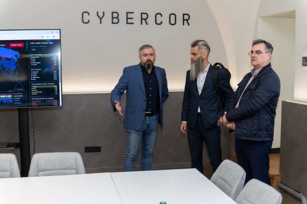 img 9645 - Constructive Dialogue Between UTM and UPB / AARNIEC on Collaboration with the Research and Education Network – RoEduNet