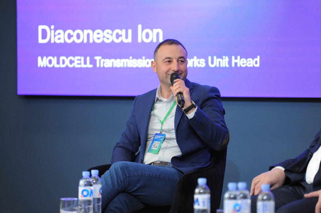 fet 0724 lr - Telecomunicațiile în era societății digitale: o masă rotundă care a adus industria în fața studenților