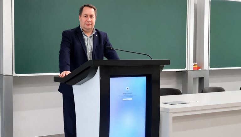 r - Technical University of Moldova